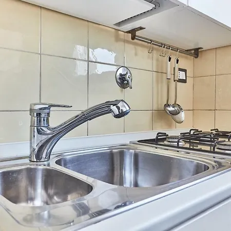 Apartment Cozy Near Politecnico